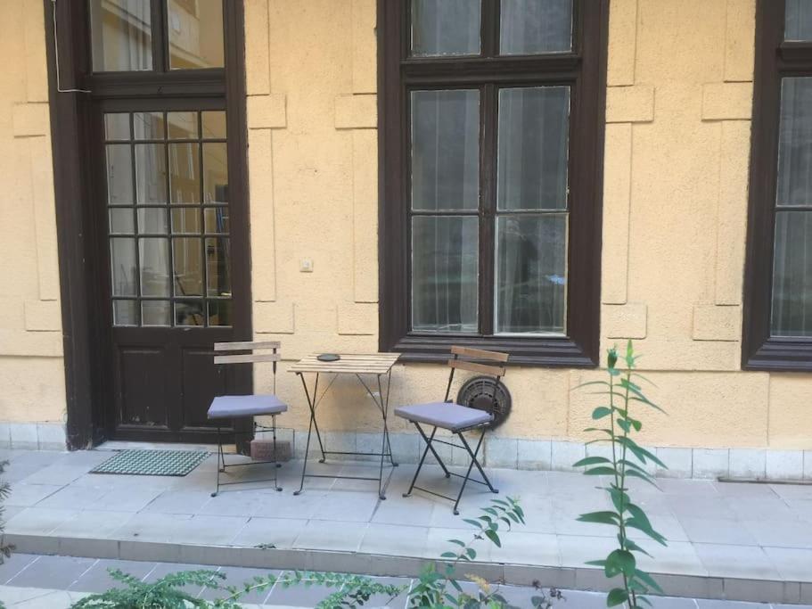Central Apartment Kiraly Street Budapest Ngoại thất bức ảnh